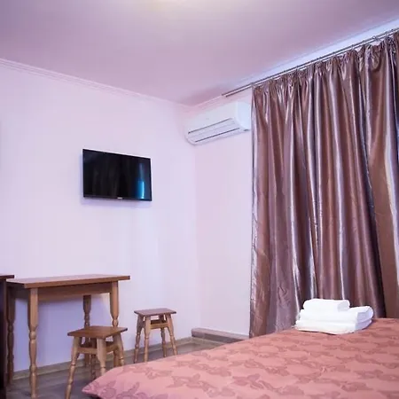 Art Suites Underpub *