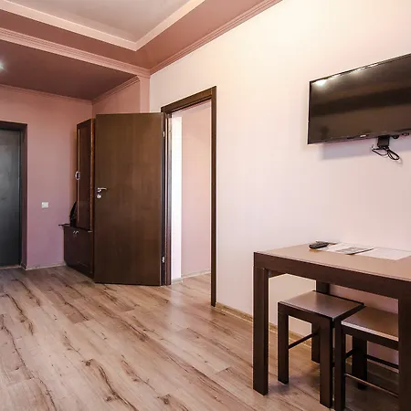 Art Suites Underpub Апартаменты *