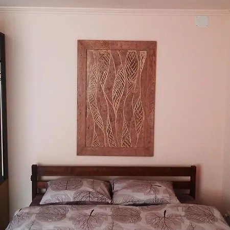 Art Suites Underpub Apartment *